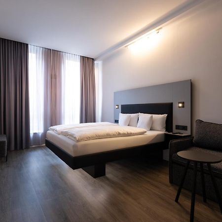 Ginn Apartment-Hotel Stuttgart-Esslingen Esslingen am Neckar Esterno foto