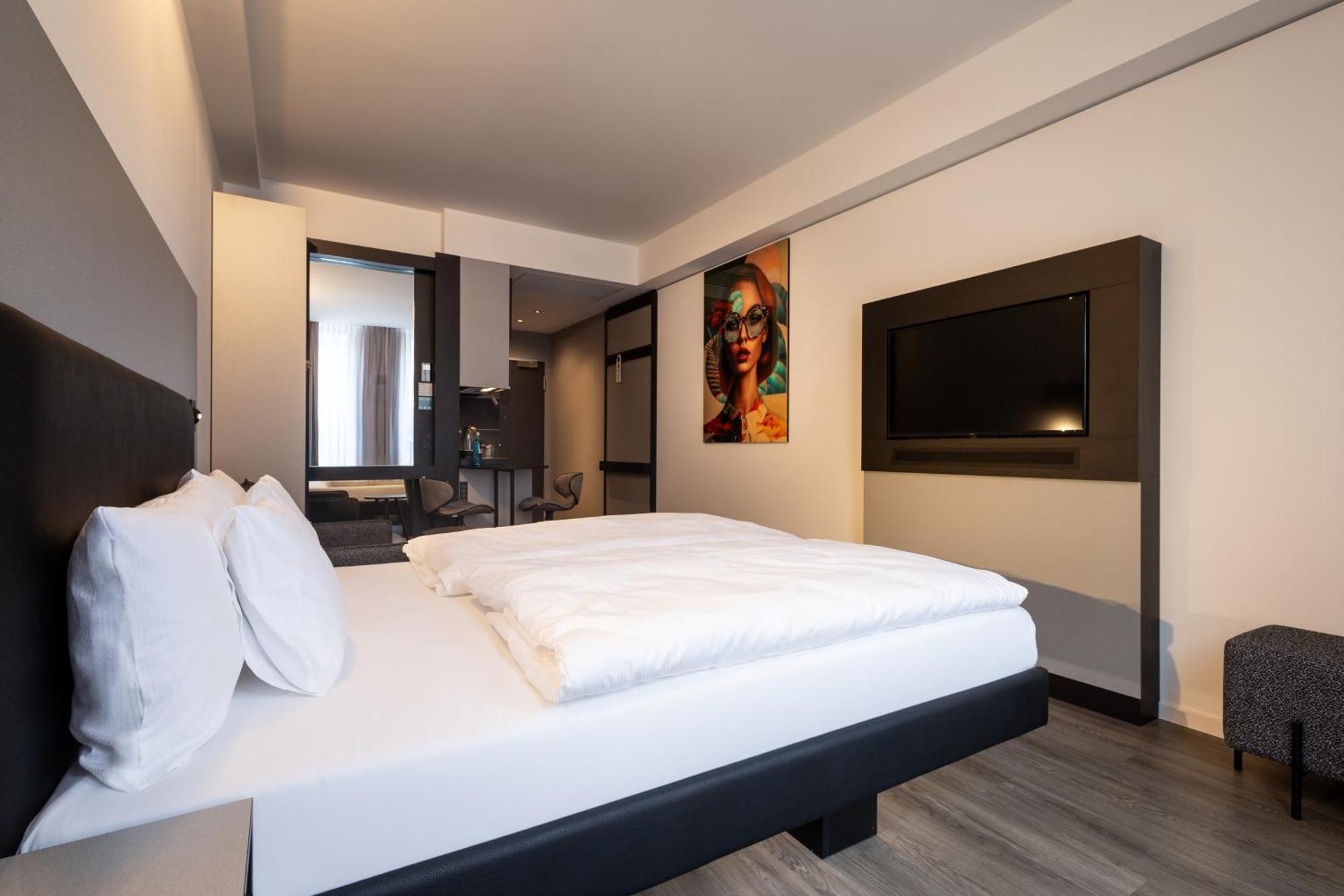 Ginn Apartment-Hotel Stuttgart-Esslingen Esslingen am Neckar Esterno foto