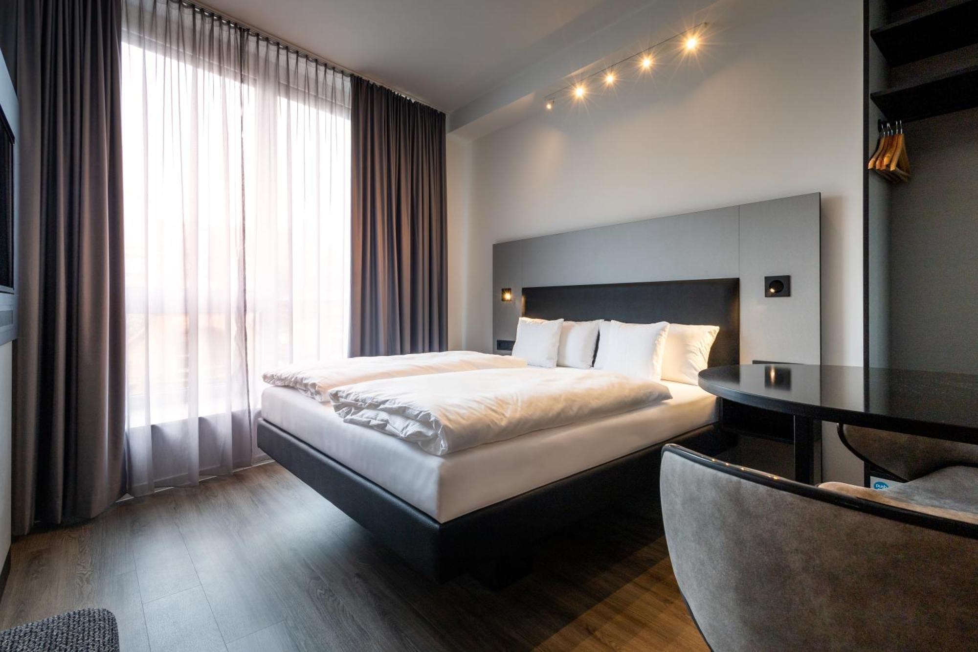 Ginn Apartment-Hotel Stuttgart-Esslingen Esslingen am Neckar Esterno foto